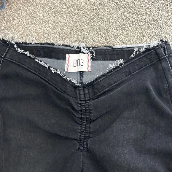 BDG distressed extreme flare pant - Picture 4 of 5